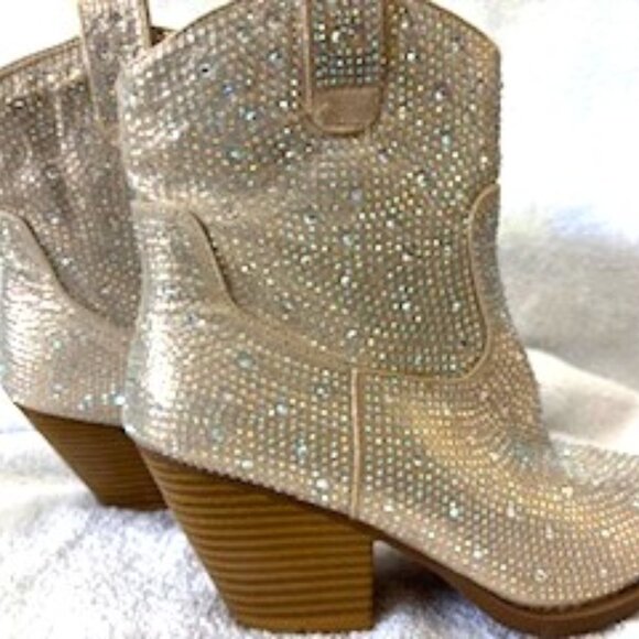 2nd pair: Forever brand "River" heeled ankle boots in sparkle finish NWOT Size 8 - Picture 4 of 9